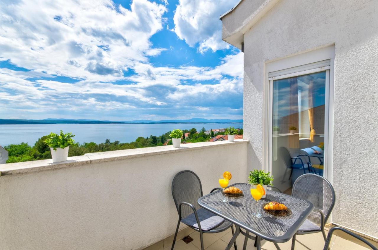 Apartment Tia Crikvenica Zewnętrze zdjęcie